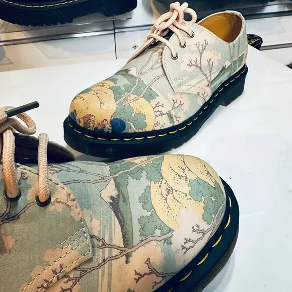 Dr. Martens 1461 x The MET Katsushika Hokusai Collaboration Oxford Shoes
