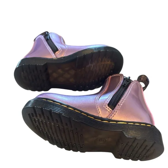 Dr Martens Baby Girl Metallic Pink Chelsea boots Size 7