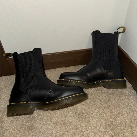 Dr. Martens Black Chelsea Boots 2976 HI