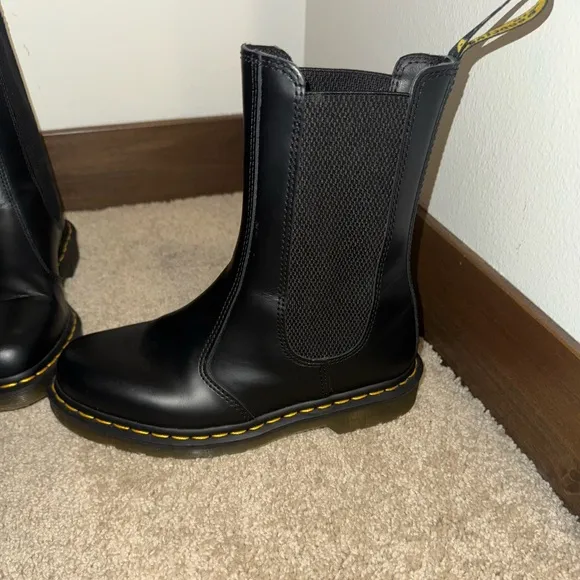Dr. Martens Black Chelsea Boots 2976 HI