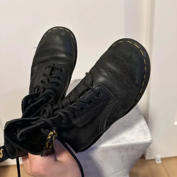 Dr martens black leather platform lace up ankle boots booties 5