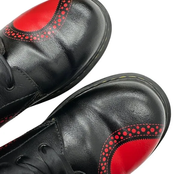 Dr Martens Delaney Heart Boots (6 Youth)