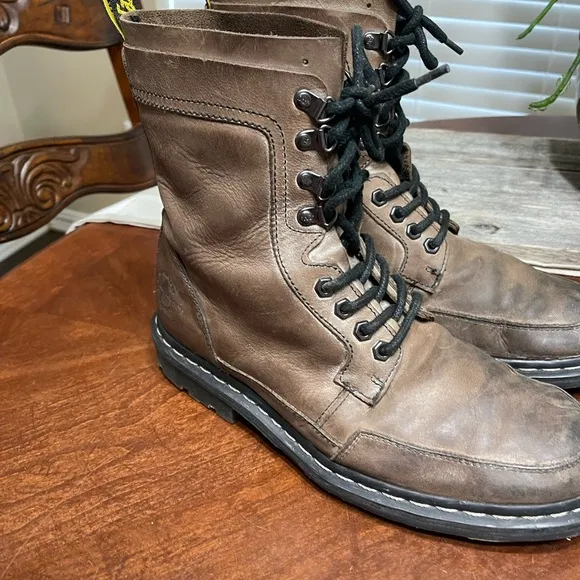 Dr Martens For Buckle Mens 9/ Womens 10 Combat  Boots Brown Leather AW004 Ankle