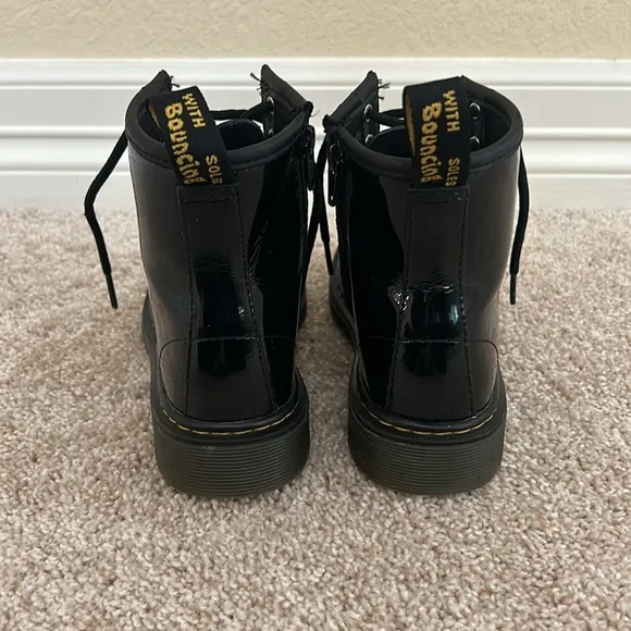 Dr. Martens JUNIOR 1460 PATENT LEATHER LACE UP BOOTS - Black