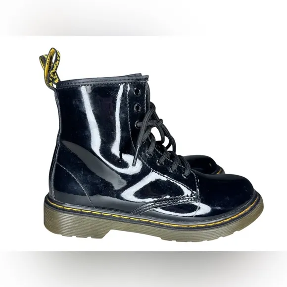 Dr. Martens Junior 1460 Patent Leather Lace Up Boots Kids 3
