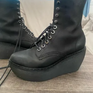 Dr. Martens rare Jamila platform lace up boots