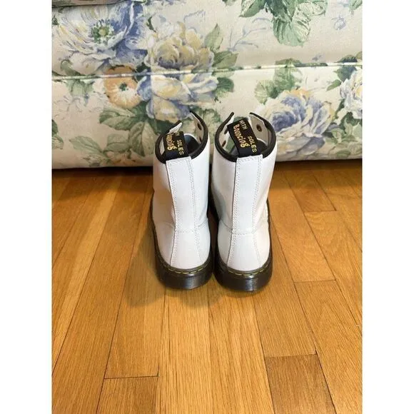 Dr. Martens Zavala Combat Boots White Lace Up Leather Ankle Womens 7 Mens 6