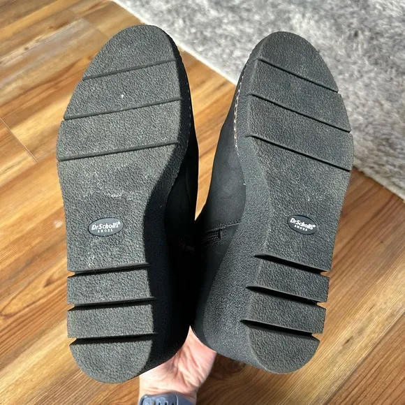 DR. SCHOLL’S | Black Wedge Ankle Boots