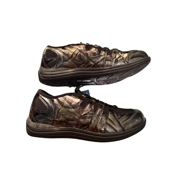 Drew Daisy Gray Marble Reflective Elastic Closure Shoe Size 7 M Comfort