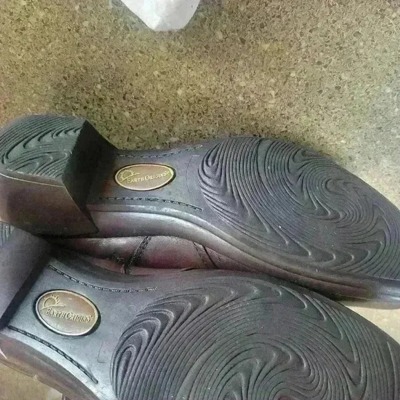 Earth Origins Brown leather low Boots sz 10w