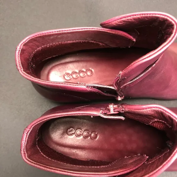 Ecco Ankle Boots.