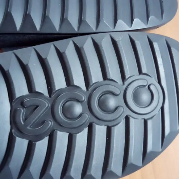 Ecco sandals 2nd cosmo two band titanium