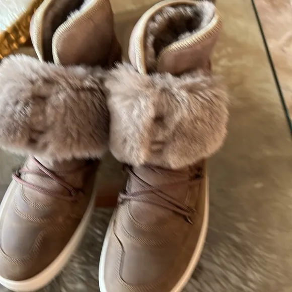 Ecco shearling boots size EUR 41 US 10