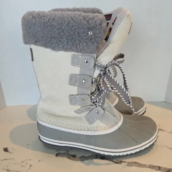 Eddie Bauer Women's Hunt Pac Thermafill Winter Boots Fur Suede Beige Size 7
