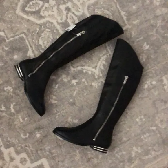 Edgy Chic DKNY Striped Heel Black Leather Boots