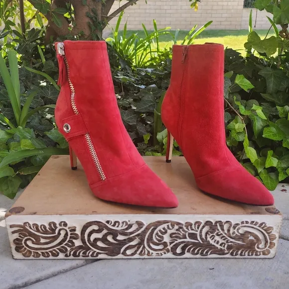 Edgy Nine West Red Suede Ankle Boots