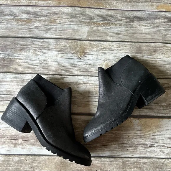 Eileen Fisher Ankle Boots Metallic Finish Leather Sz 8.5