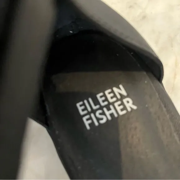 Eileen Fisher Noni Strappy Sandals with heel zipper, 7.5, NWOB, in Black