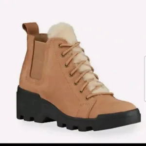Eileen Fisher Women Calm Tan Suede Shearling Platform Lug Sole Hiker Bootie 7.5