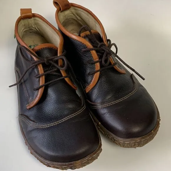 El NATURALISTA leather sustainable ankle boots size 42 brown minimalist