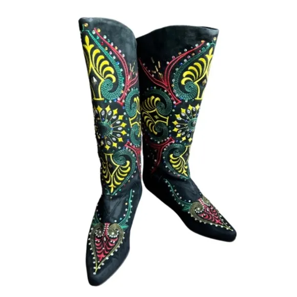 El Vaquero Black Suede Embroidered Western Boots |