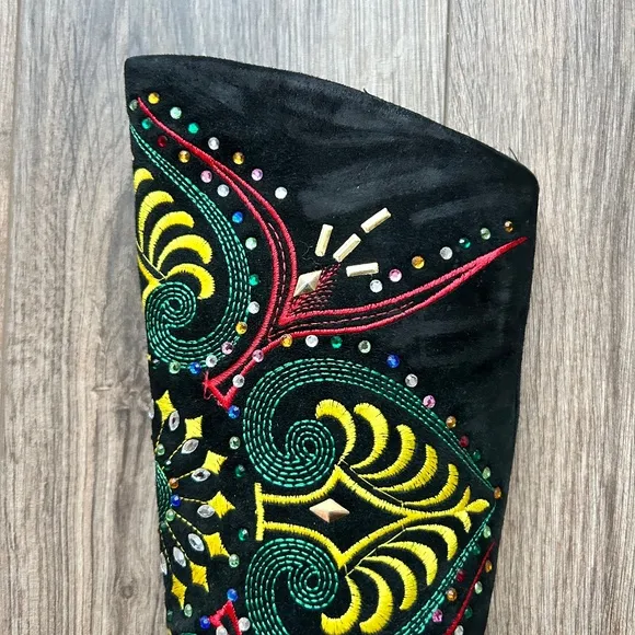 El Vaquero Black Suede Embroidered Western Boots |