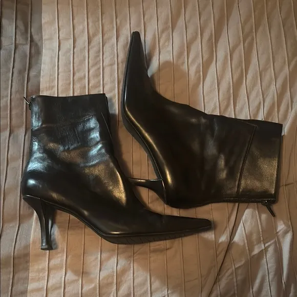Elegant Black Ankle Boots
