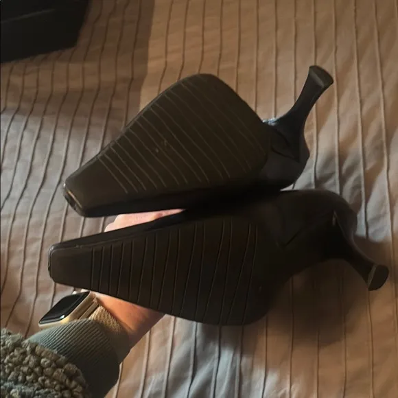 Elegant Black Ankle Boots