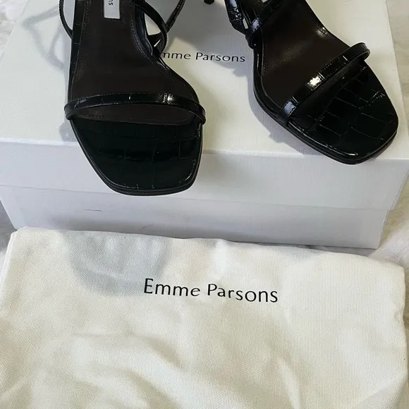 Emme Parsons Elegant Black crocodile Sandals