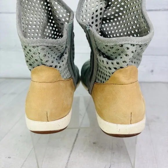 EMU Australia NUMERALLA Soft Green Leather Short Slip On Fashion Boots Size 8 M