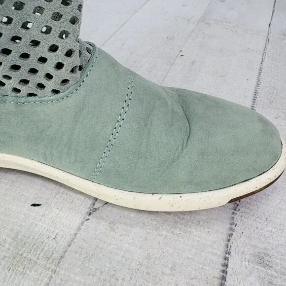 EMU Australia NUMERALLA Soft Green Leather Short Slip On Fashion Boots Size 8 M