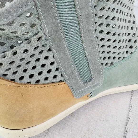 EMU Australia NUMERALLA Soft Green Leather Short Slip On Fashion Boots Size 8 M