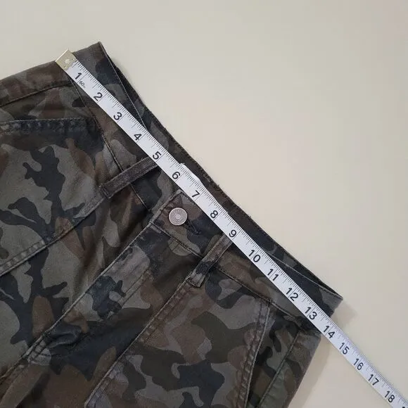Estilo Camo Print Kancan Skinny Jeans