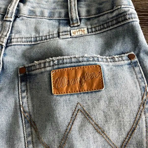 EUC Billabong x Wrangler Patchwork Super Flare Jeans Blue Surf 27 Boho Festival