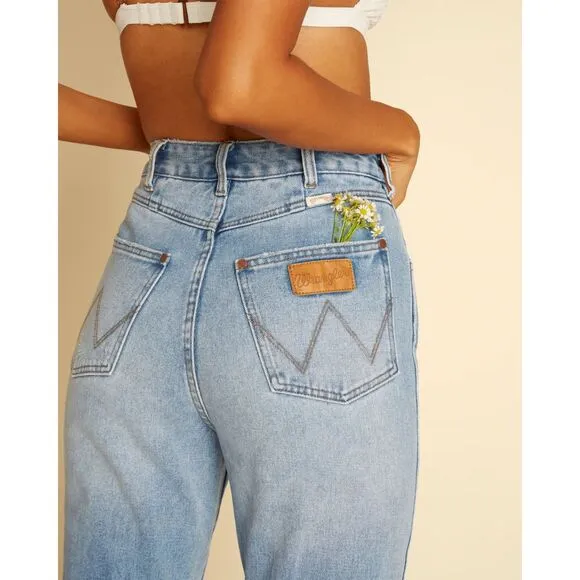 EUC Billabong x Wrangler Patchwork Super Flare Jeans Blue Surf 27 Boho Festival