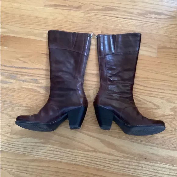 EUC B.O.C. by Born Spanya Leather Boots