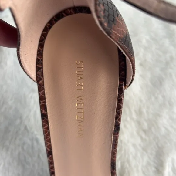 EUC STUART WEITZMAN Amelina Snake Print Leather Sandal Women Size 8 Stiletto