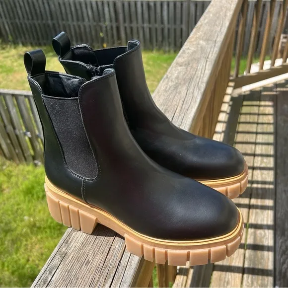 EUC Sugar Womens Black Faux Leather Chelsea Boots Shoes 10M🔥