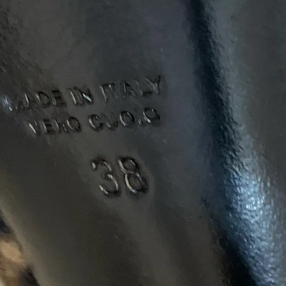 EUC💝💞Laurence Decade Ankle Boots.