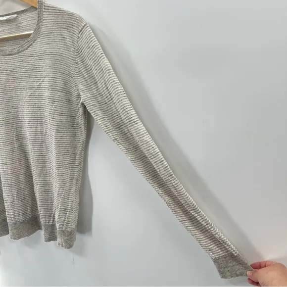 Everlane 100% Linen Gray Crewneck Preppy Minimalist Grunge Sweater Size Medium