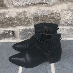 Fabianelli Made in Italy Genuine Leather Ankle Booties