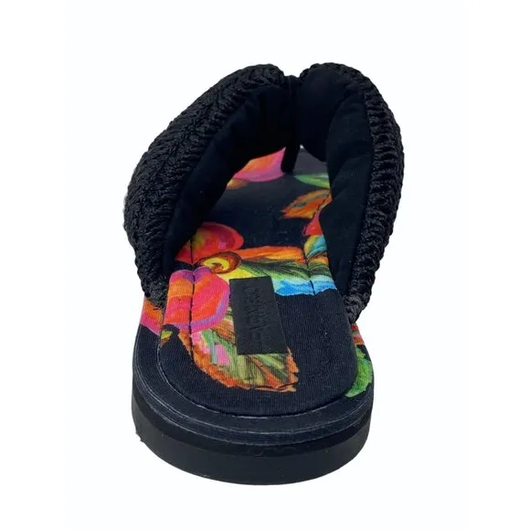 Farm Rio Cashew Crochet Puffy Black Pink Orange Flower Flip Flops Size 8