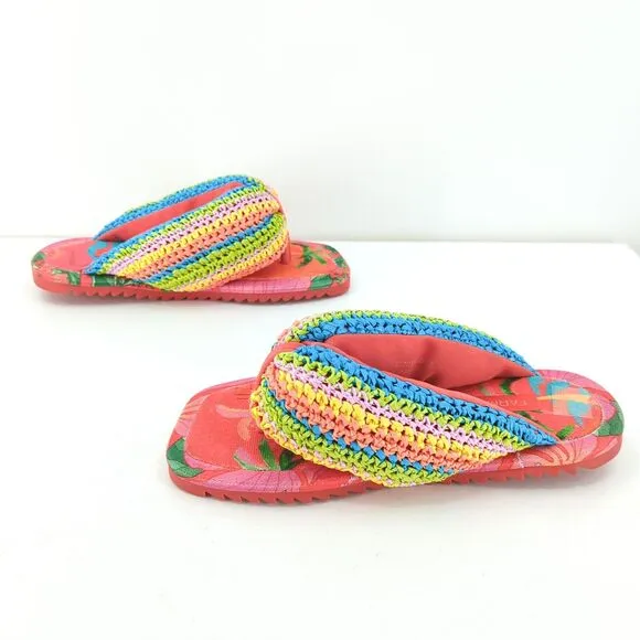FARM RIO Women 6 Toucans Crochet Puffly Flip Flop Orange Pink Rainbow Sandals
