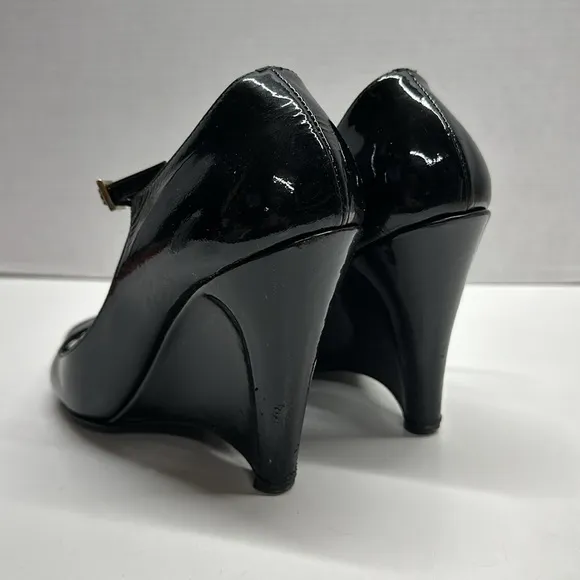 Fendi Wedges High Heel Shoes Shiny Patent Leather Peep Toe Black Size 38 US 8
