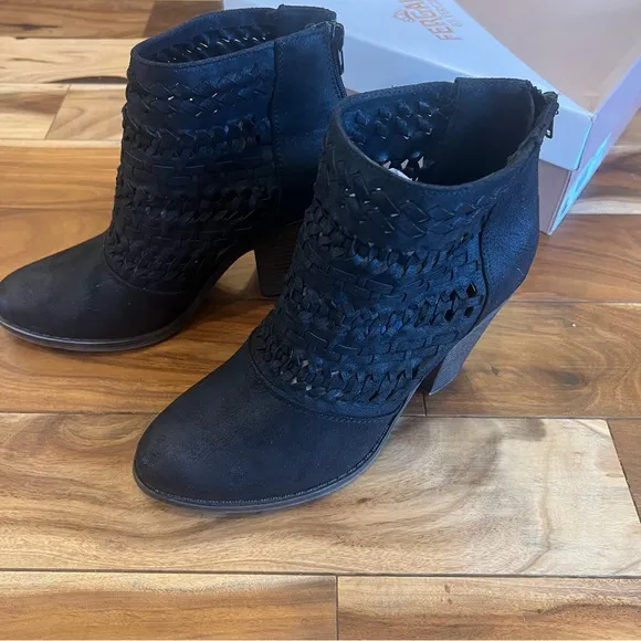 Fergalicious Wanderer Ankle Boots w/ Box