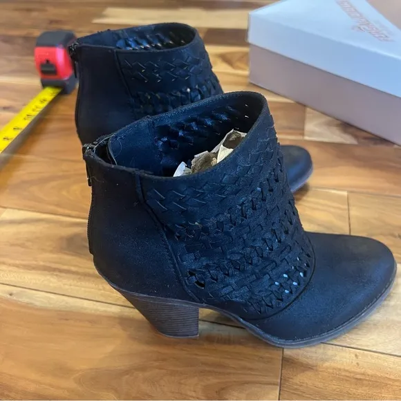 Fergalicious Wanderer Ankle Boots w/ Box