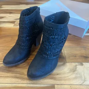 Fergalicious Wanderer Ankle Boots w/ Box