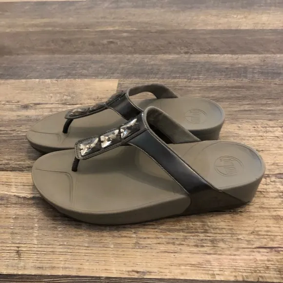 Fitflop Brown Gold Jeweled Ergonomic Wedge Thong Flip Flop Sandals size 10 EUC