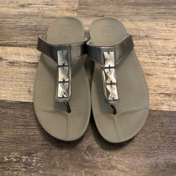 Fitflop Brown Gold Jeweled Ergonomic Wedge Thong Flip Flop Sandals size 10 EUC