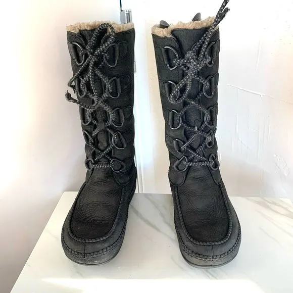 FITFLOP genuine shearing fully lined moon boots lace up boots black sz 8 womens